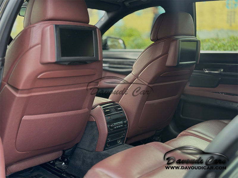 بی ام و | 750Li