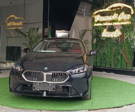 بی ام و | i225L