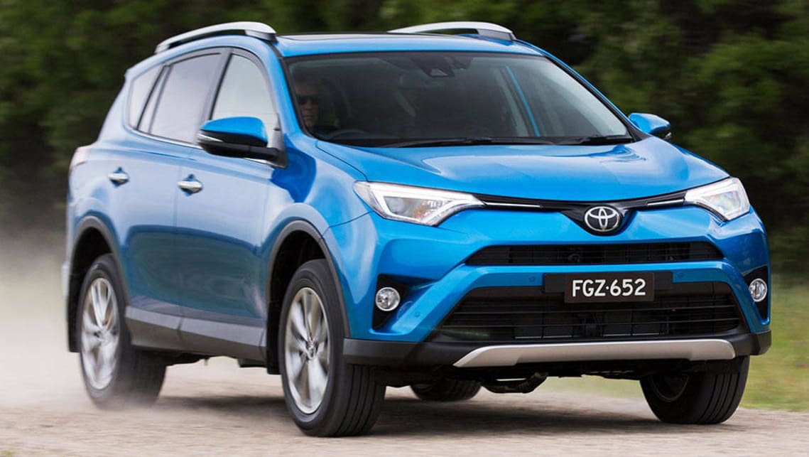 ملاقات با تویوتا RAV4 جدید نمایشگاه اتومبیل داودی 