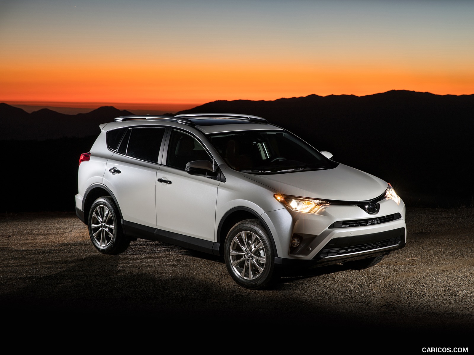 toyota rav4 suv offroad