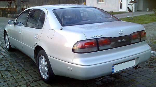 لکسوس GS300