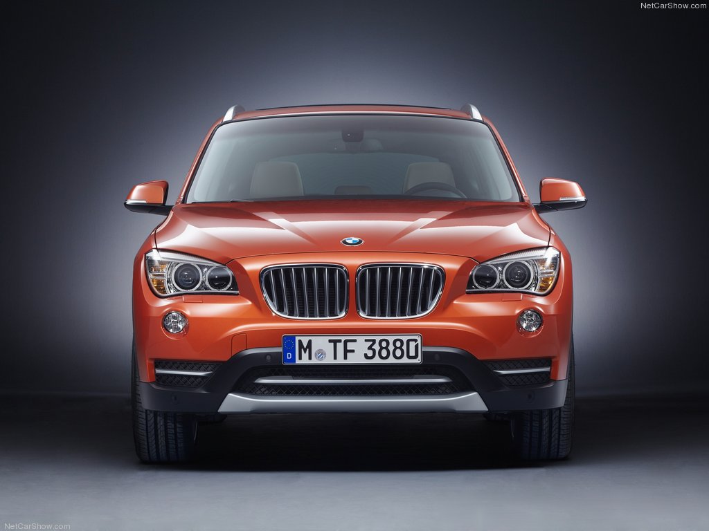 بررسی BMW X1