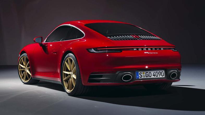 پورشه 911