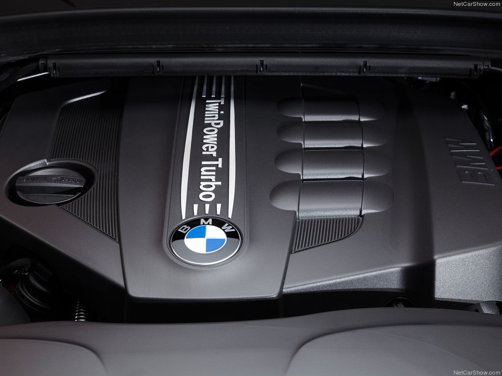 بررسی BMW X1